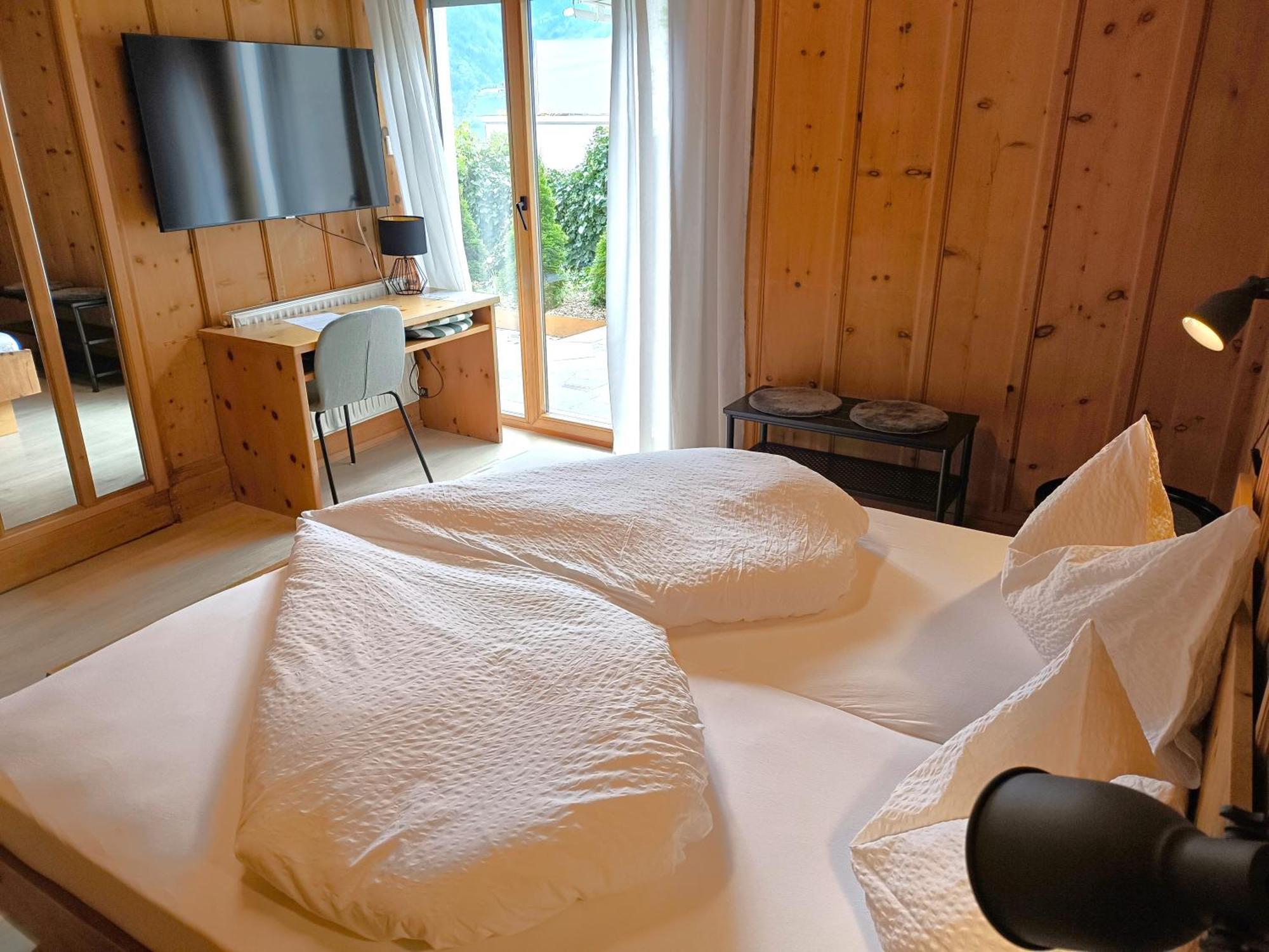 Schenna Garni Eden Bed & Breakfast Scena Exterior foto
