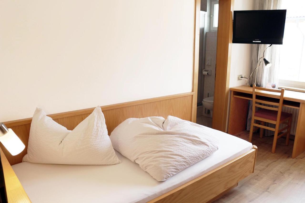 Schenna Garni Eden Bed & Breakfast Scena Exterior foto